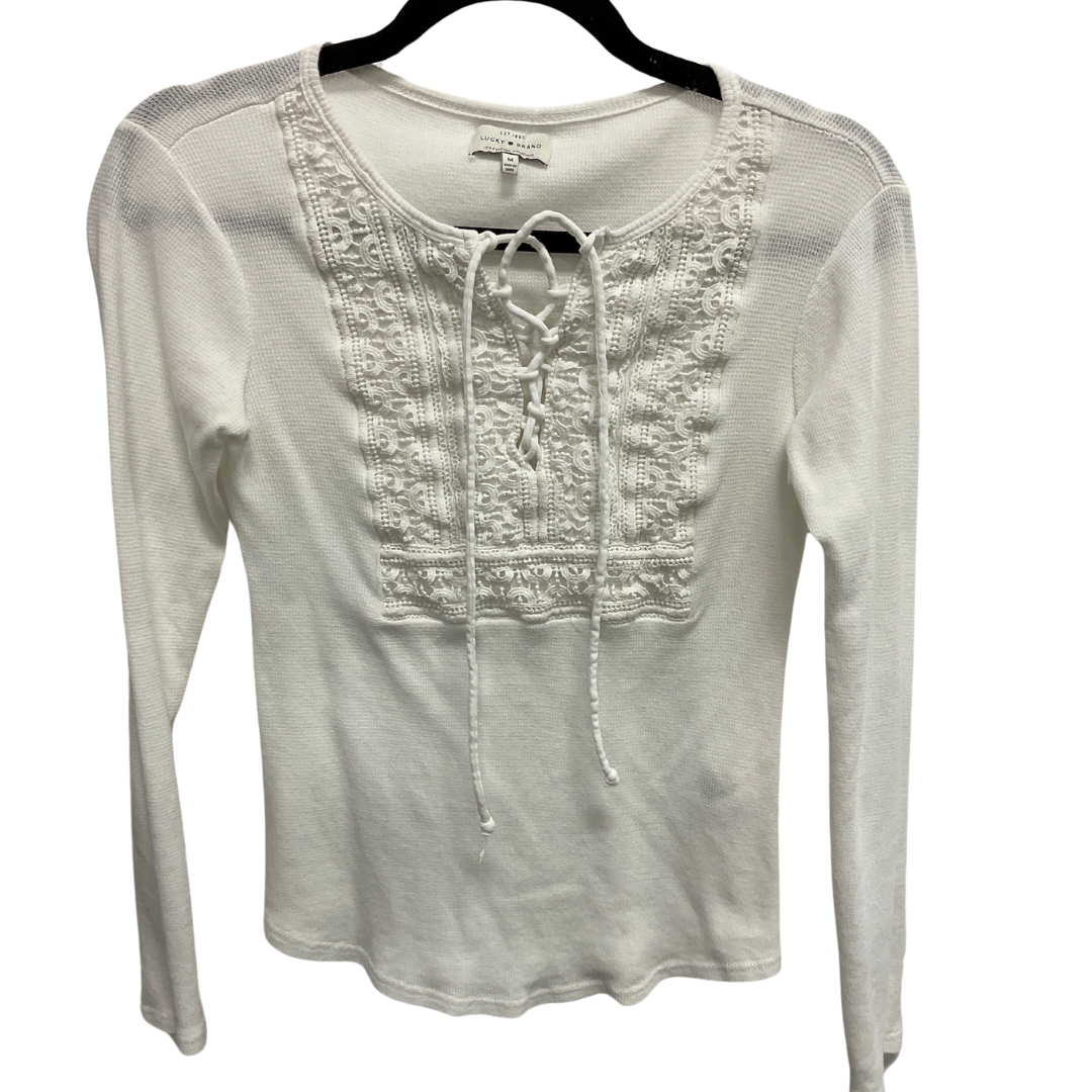 Top Long Sleeve By Lucky Brand In White, Size: M