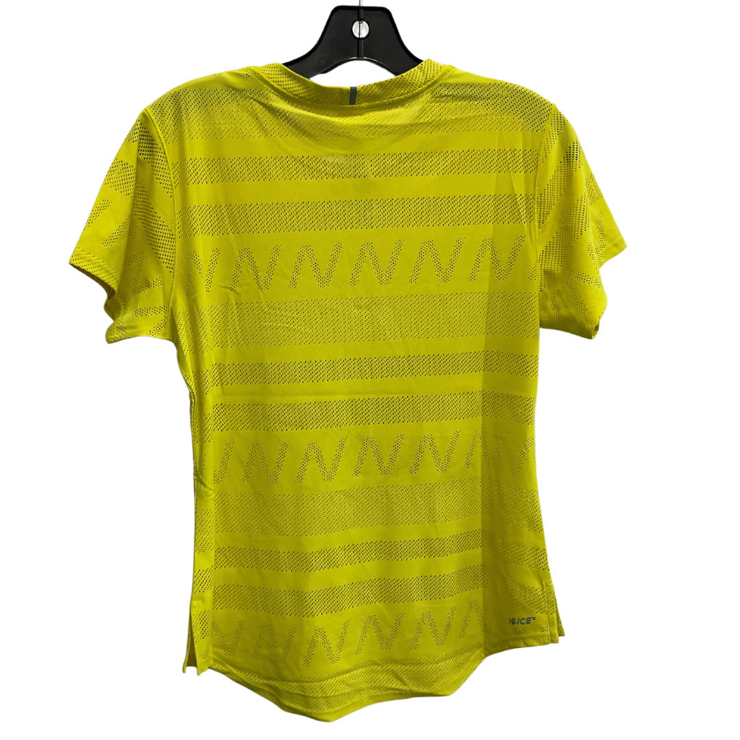 Athletic Top Short Sleeve By New Balance In Yellow, Size: S