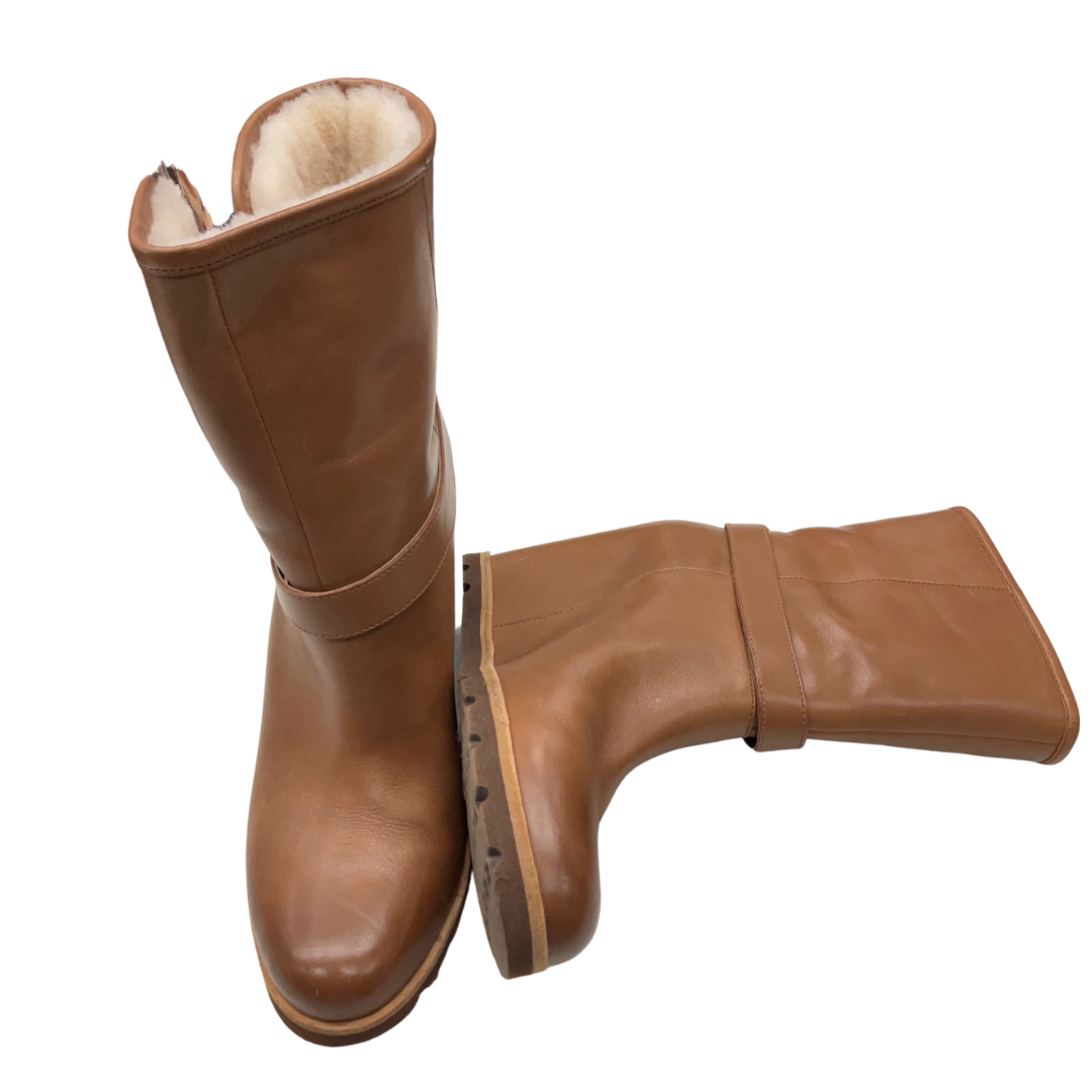 Boots Designer By Ugg In Tan, Size: 9