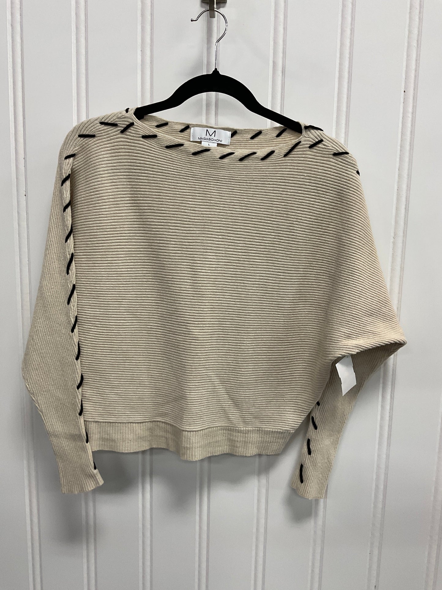 Sweater By Clothes Mentor In Tan, Size: L