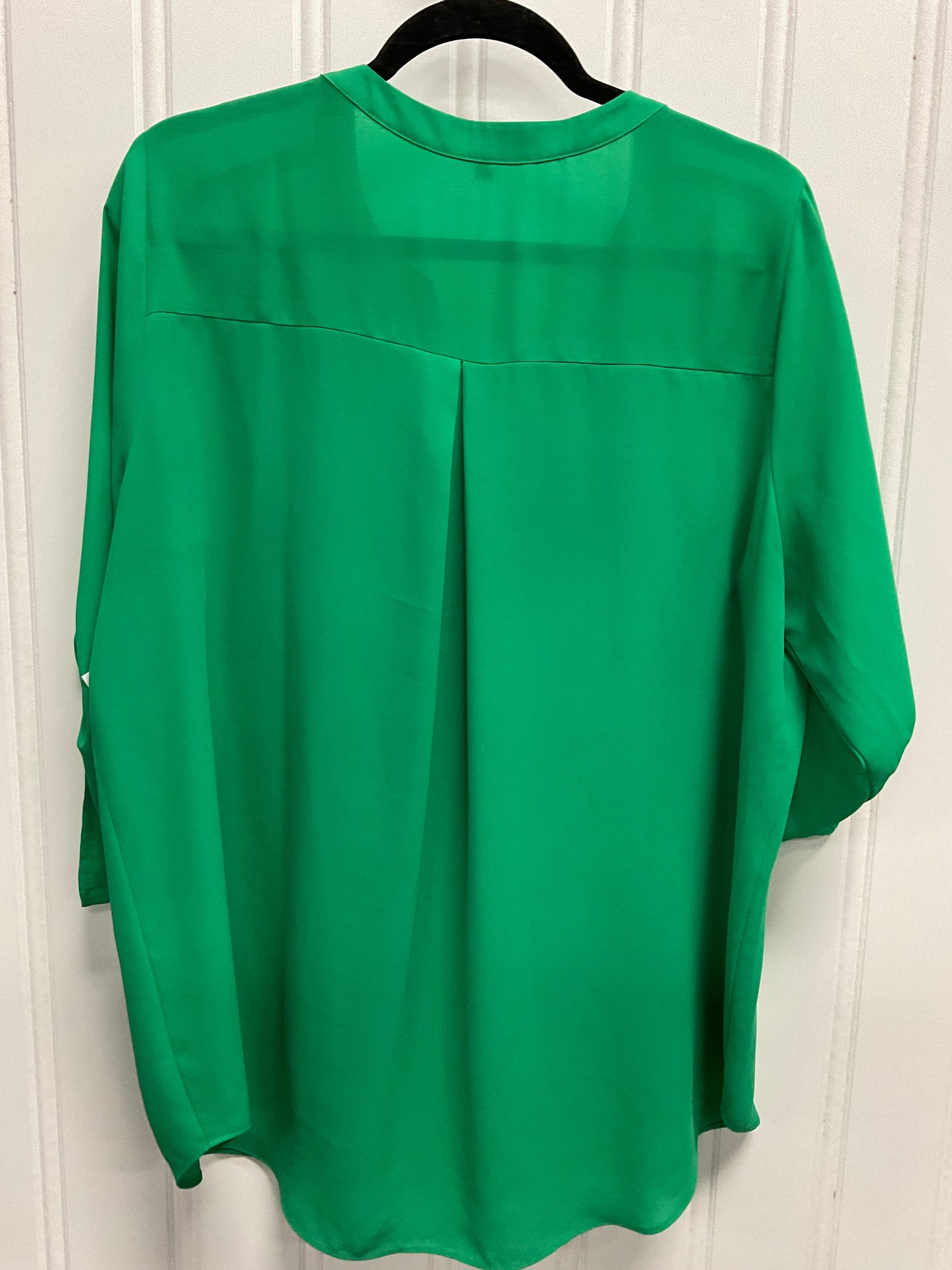 Top 3/4 Sleeve By Chaus In Green, Size: 1x