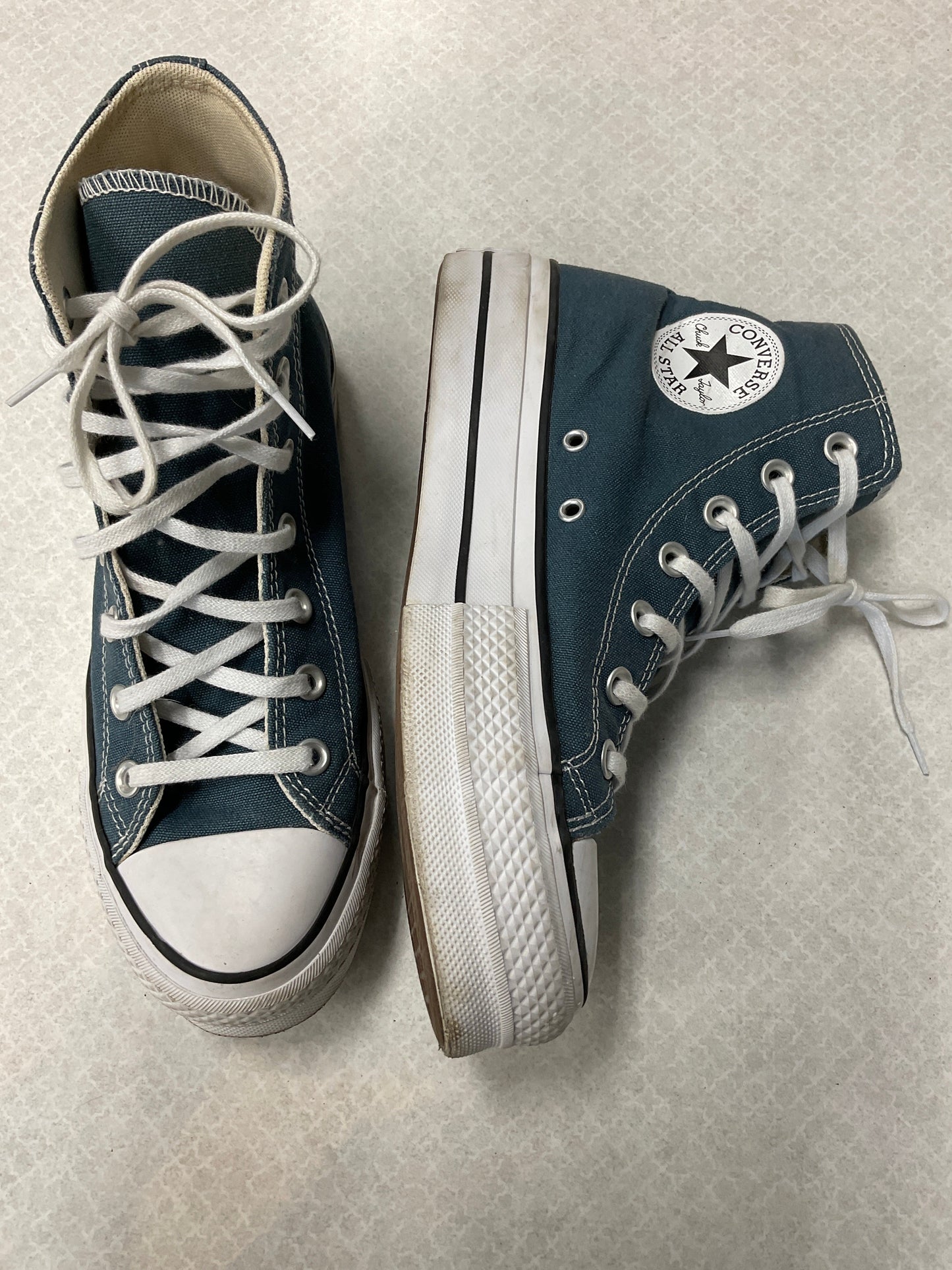 Shoes Sneakers By Converse In Blue, Size: 8