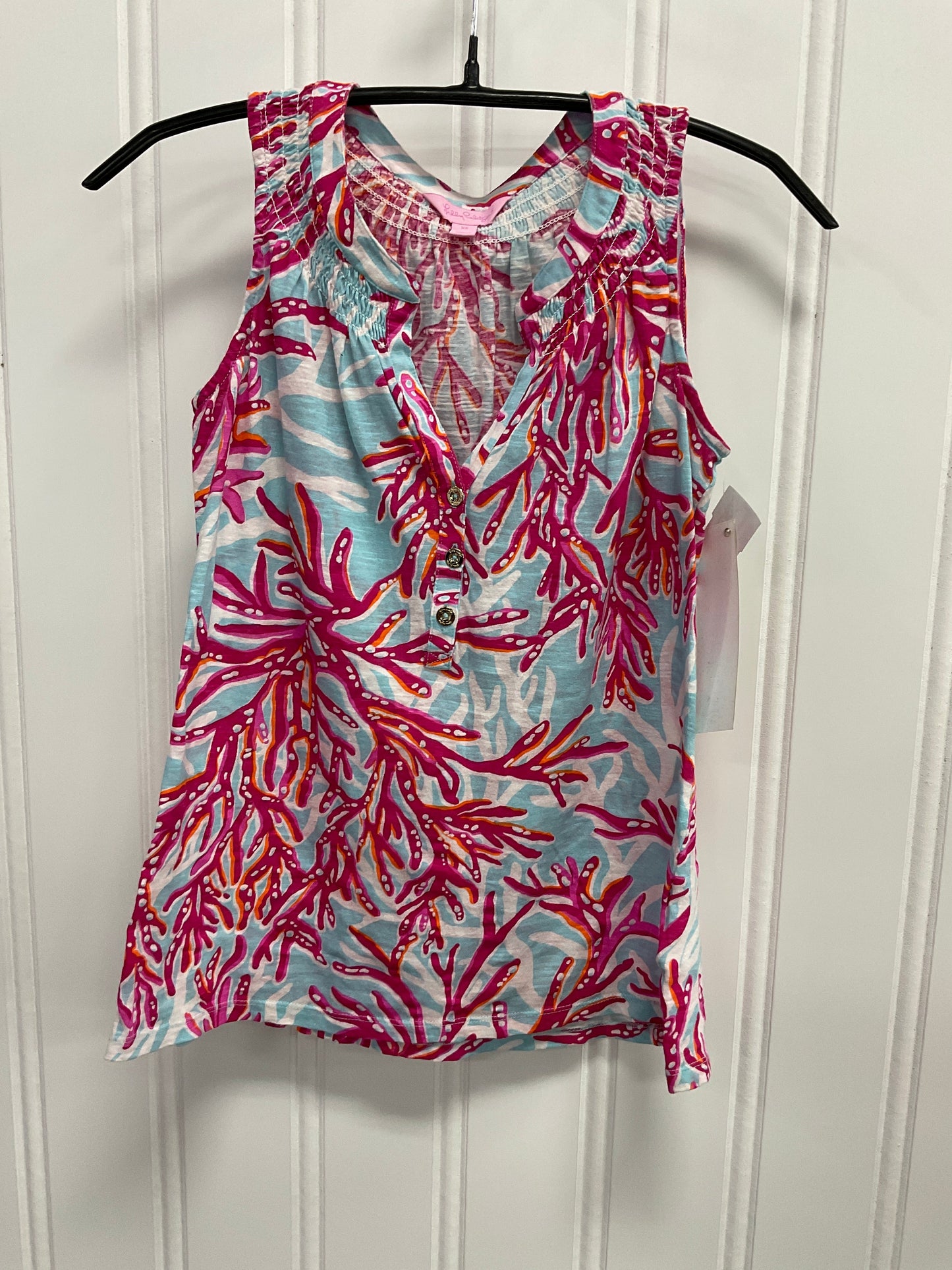 Top Sleeveless Designer By Lilly Pulitzer In Tropical Print, Size: Xs