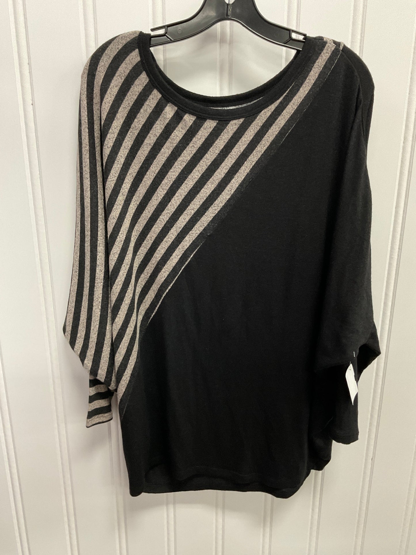 Top 3/4 Sleeve By Maurices In Black & Tan, Size: L