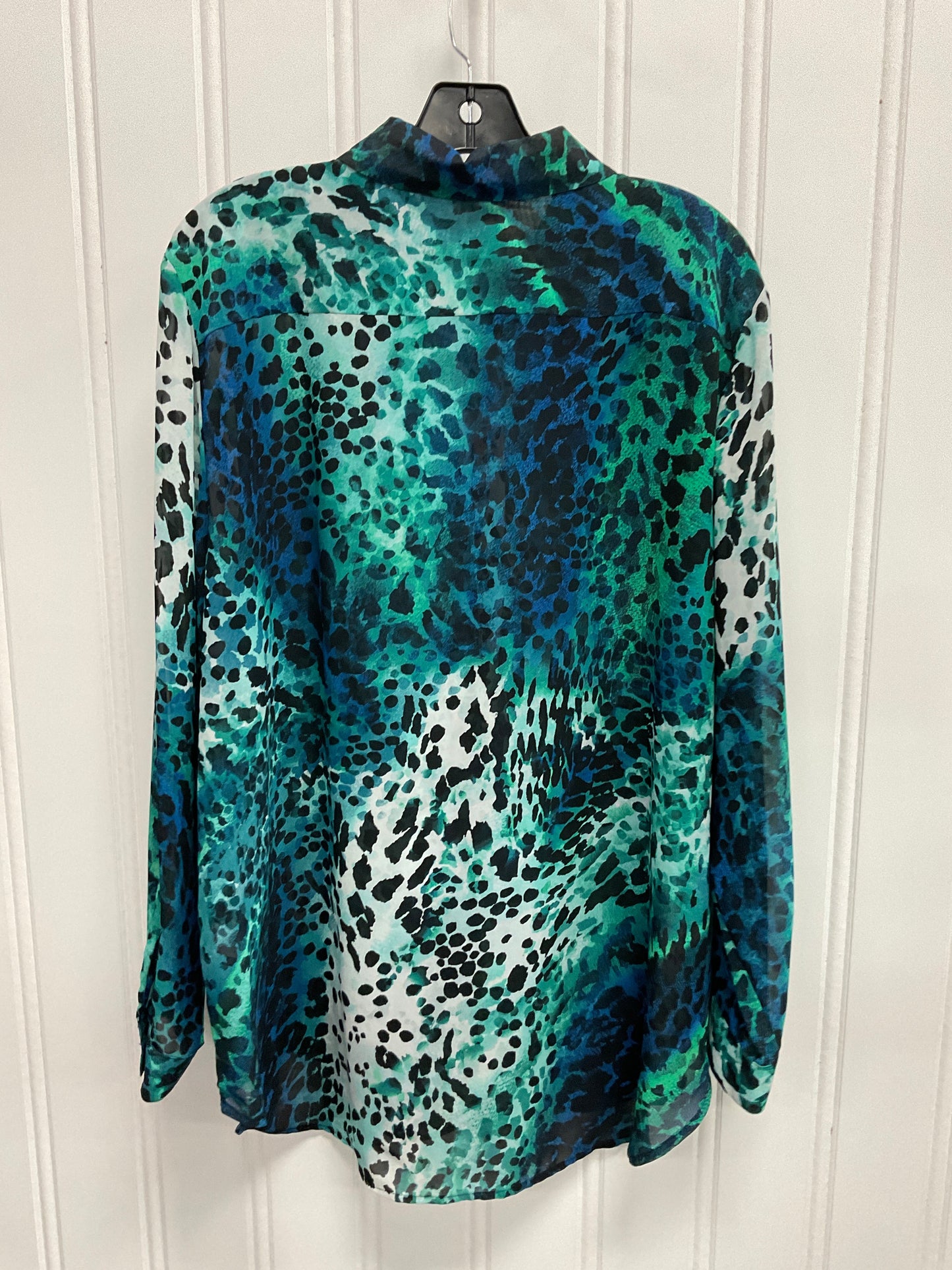 Top Long Sleeve By Chicos In Green, Size: 2x