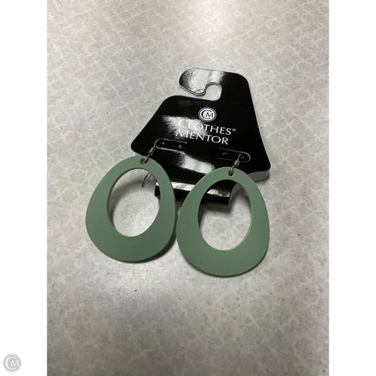 Earrings Dangle/drop By Nickel & Suede, Size: 02 Piece Set