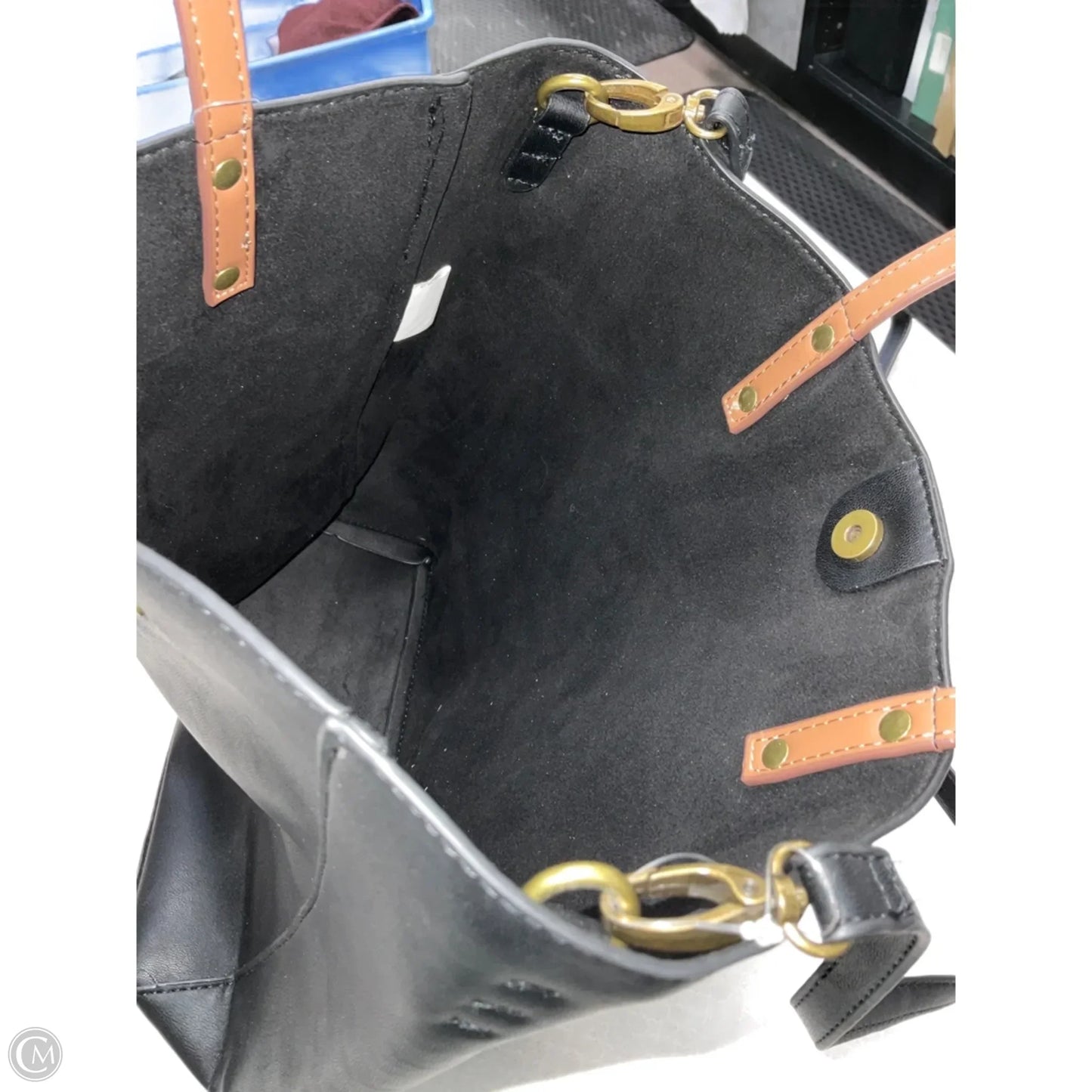 Crossbody By Time And Tru, Size: Medium