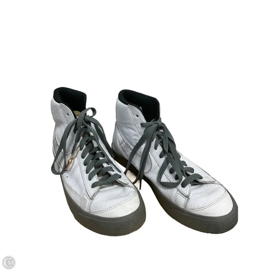 Shoes Athletic By Nike In White, Size: 8