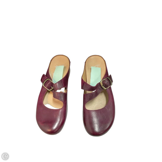 Shoes Heels Platform By Dansko In Maroon, Size: 7