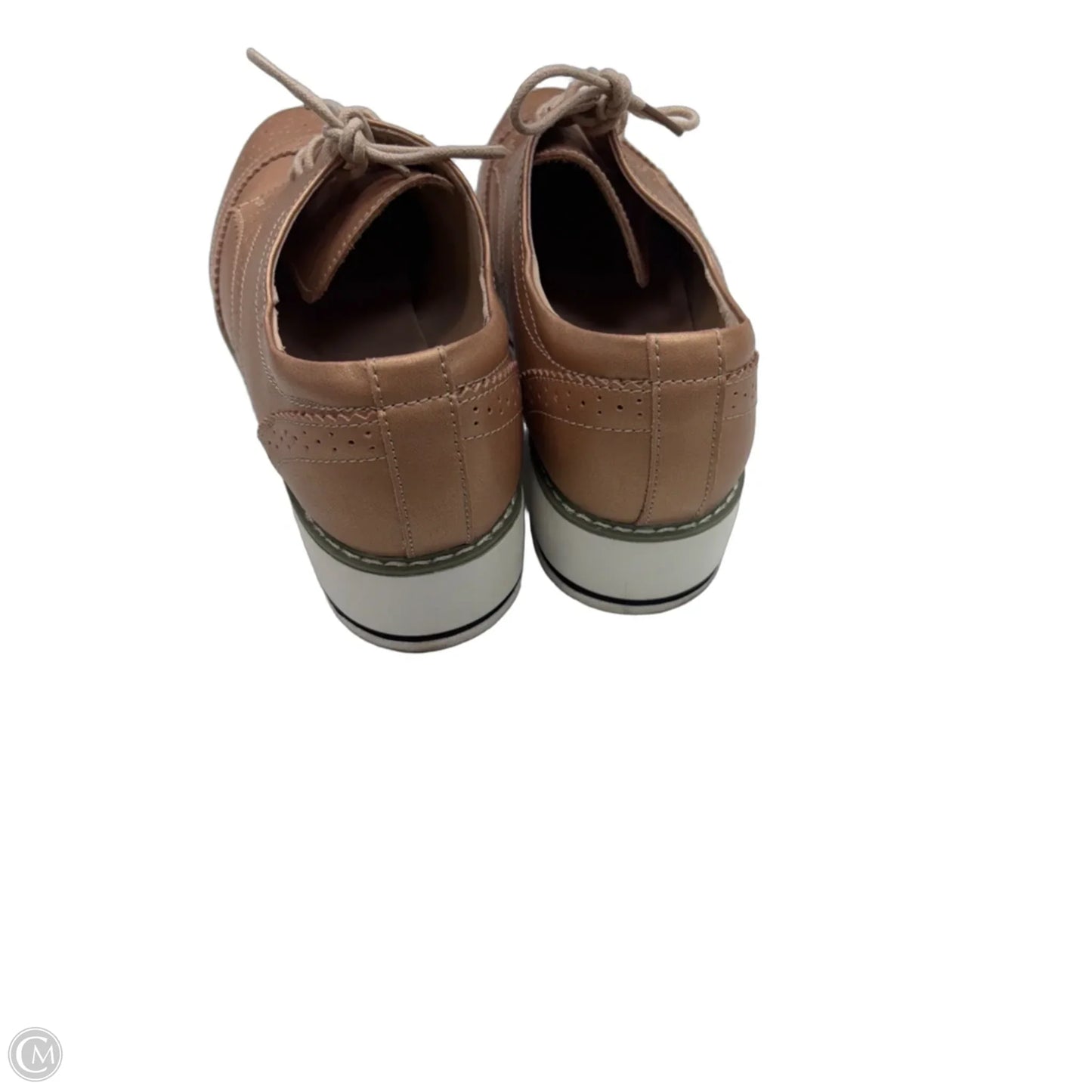 Shoes Sneakers By Clothes Mentor In Rose Gold, Size: 10