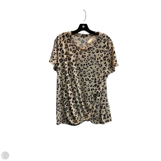 Top Short Sleeve Basic By Maurices In Animal Print, Size: Xl