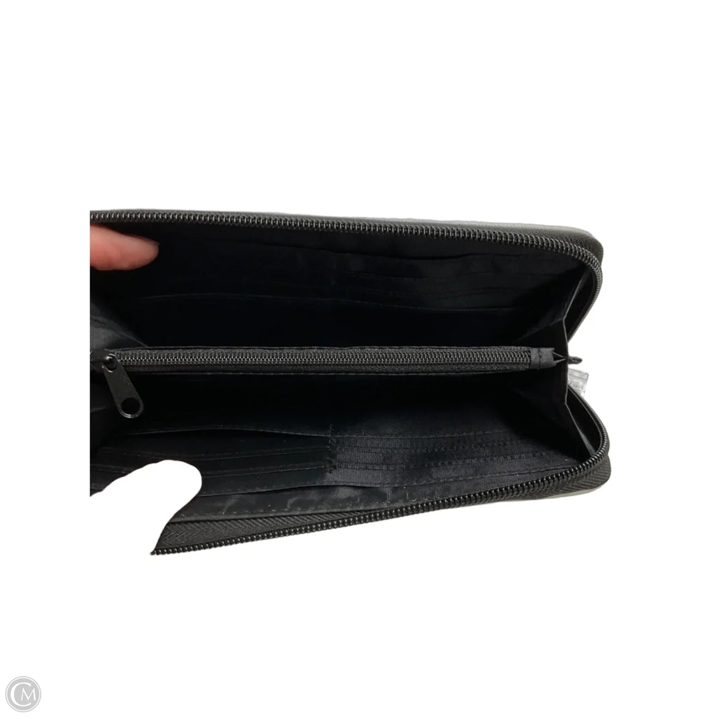 Wallet By Clothes Mentor, Size: Medium
