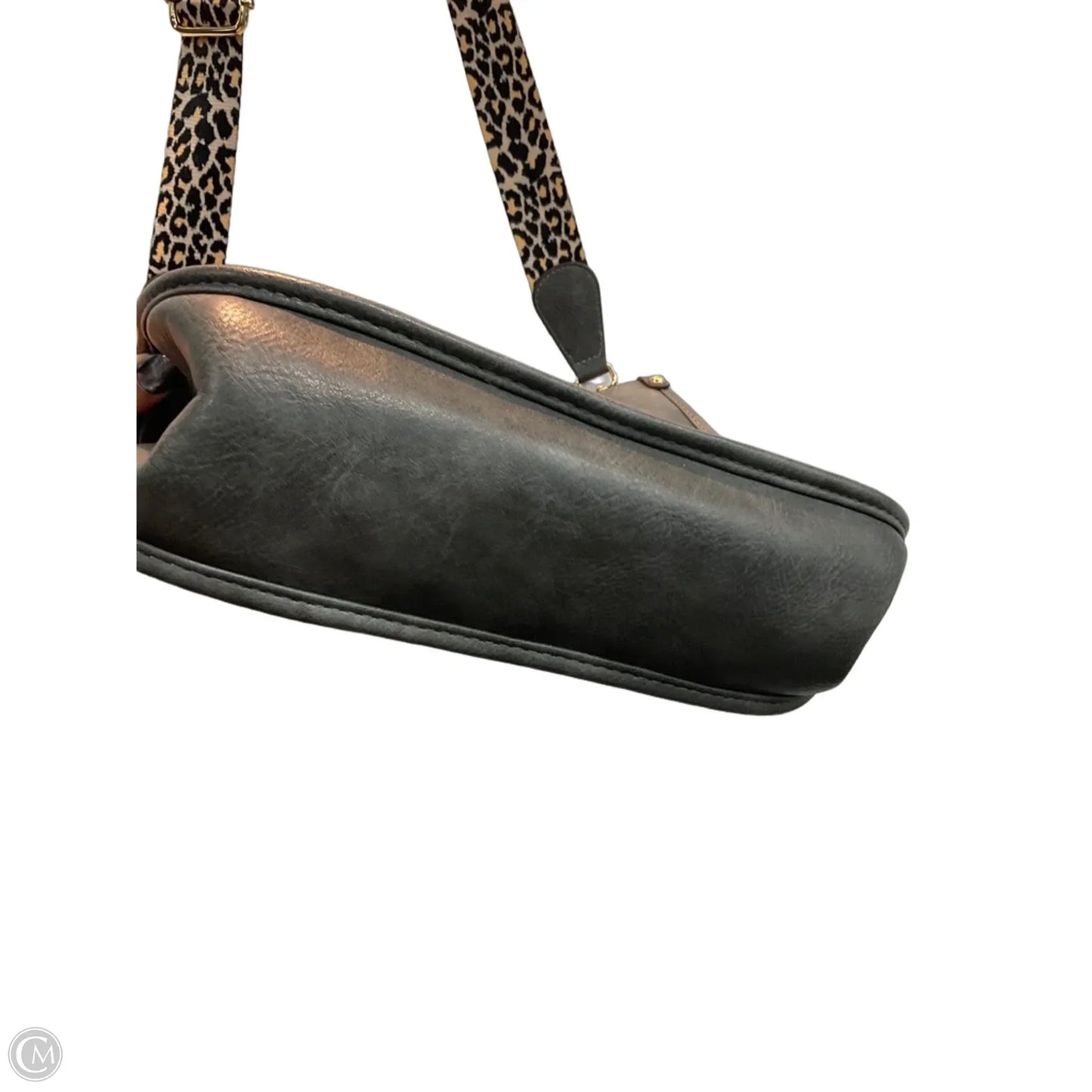 Crossbody By Clothes Mentor, Size: Medium