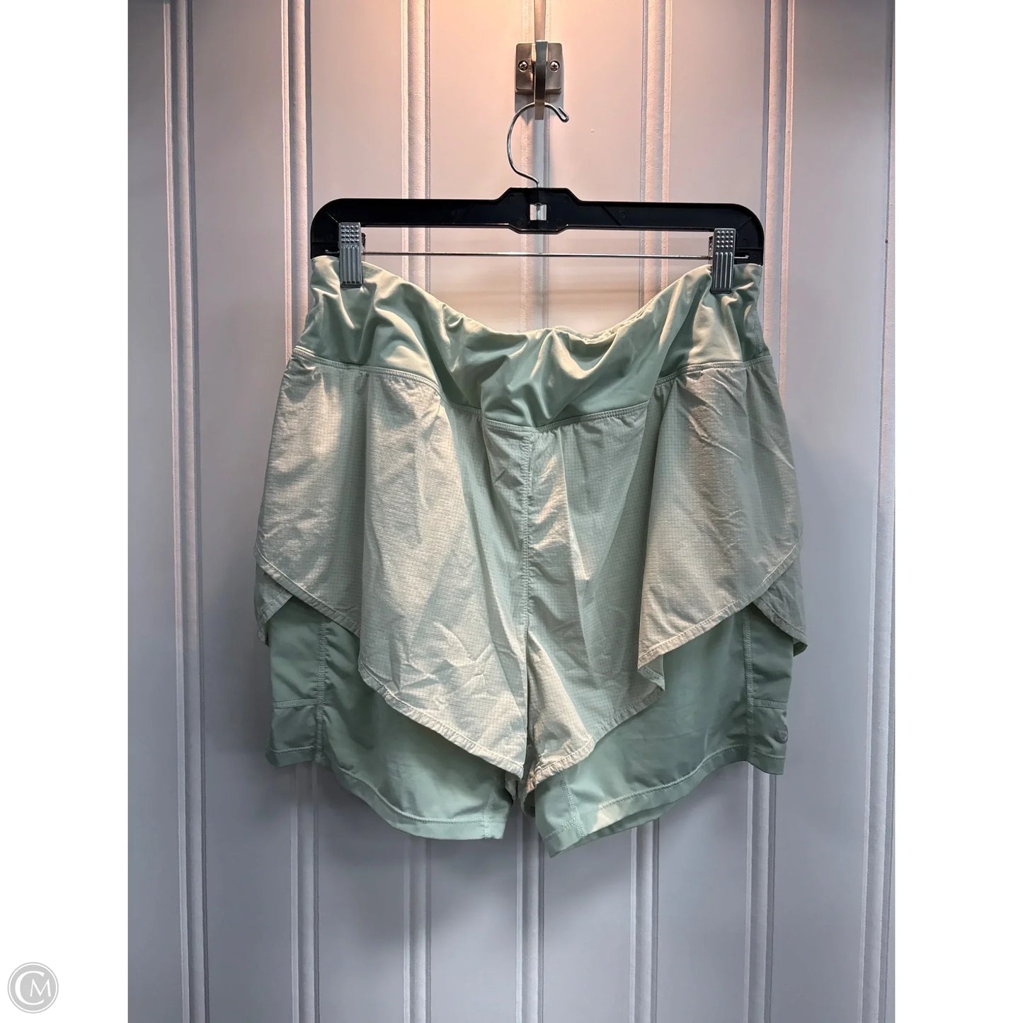 Athletic Shorts By Baleaf In Green, Size: Xl