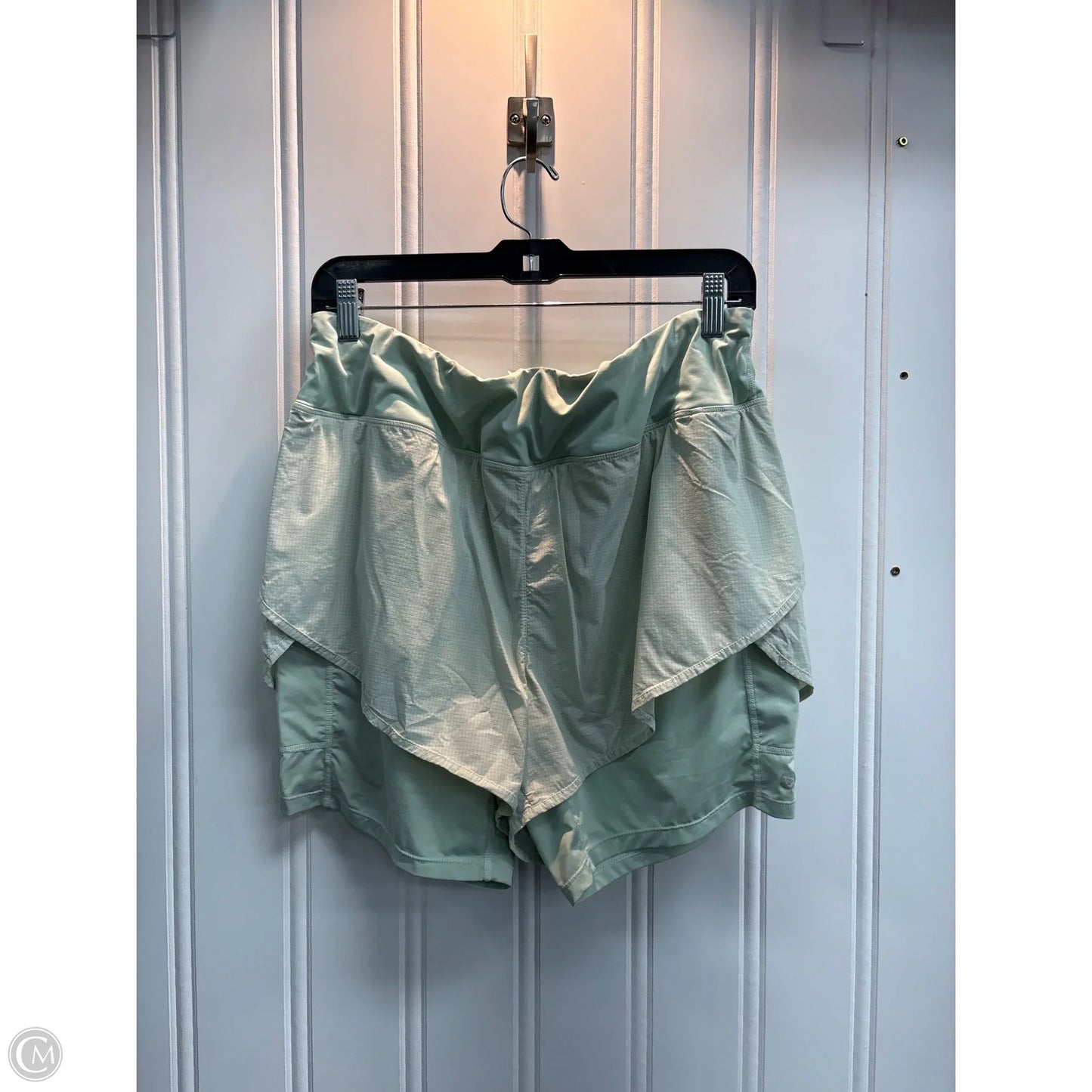 Athletic Shorts By Baleaf In Green, Size: Xl