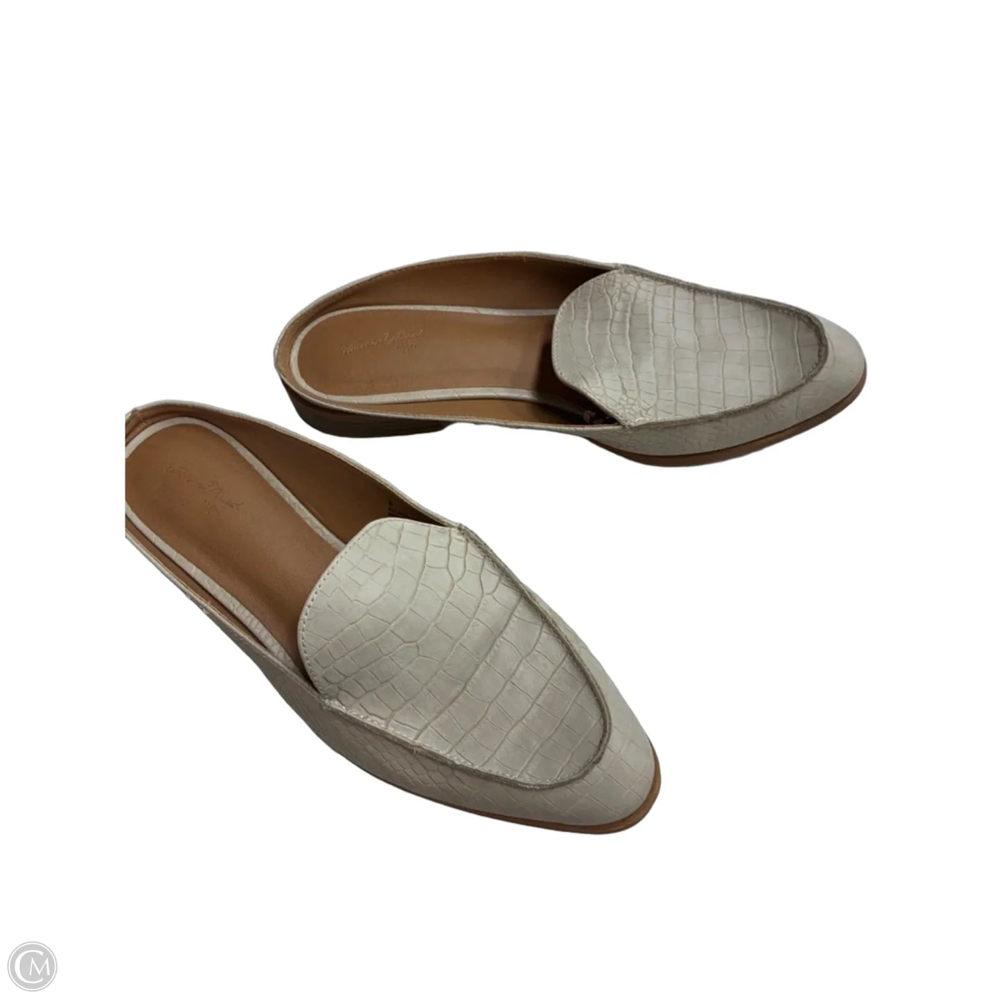 Shoes Flats By Universal Thread In Grey, Size: 8
