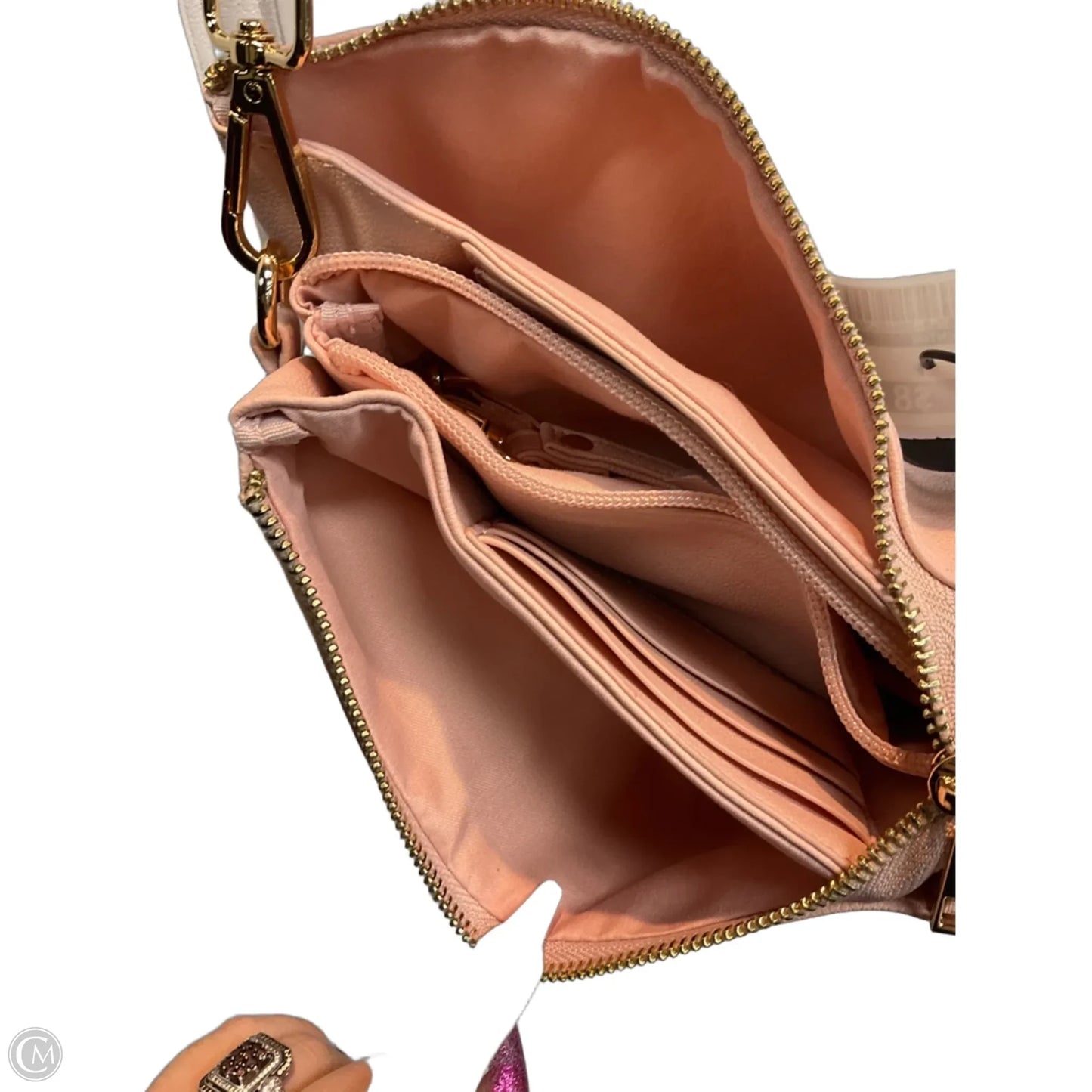 Crossbody By Clothes Mentor, Size: Small