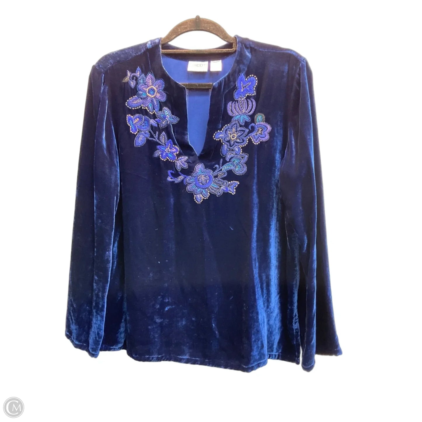 Top Long Sleeve By Chicos In Navy, Size: M