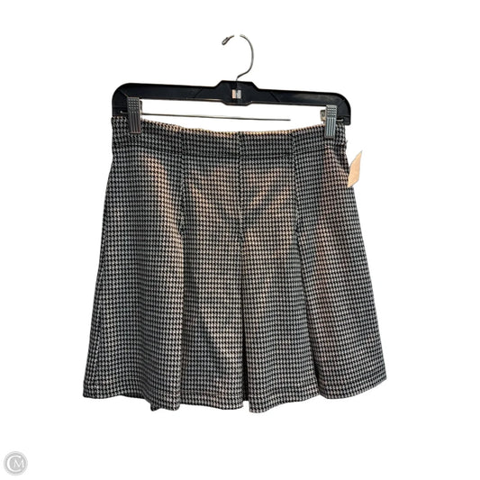 Skirt Mini & Short By Max Studio In Black & Grey, Size: S