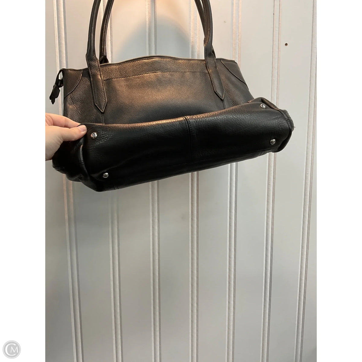 Handbag Leather By Lodis, Size: Medium