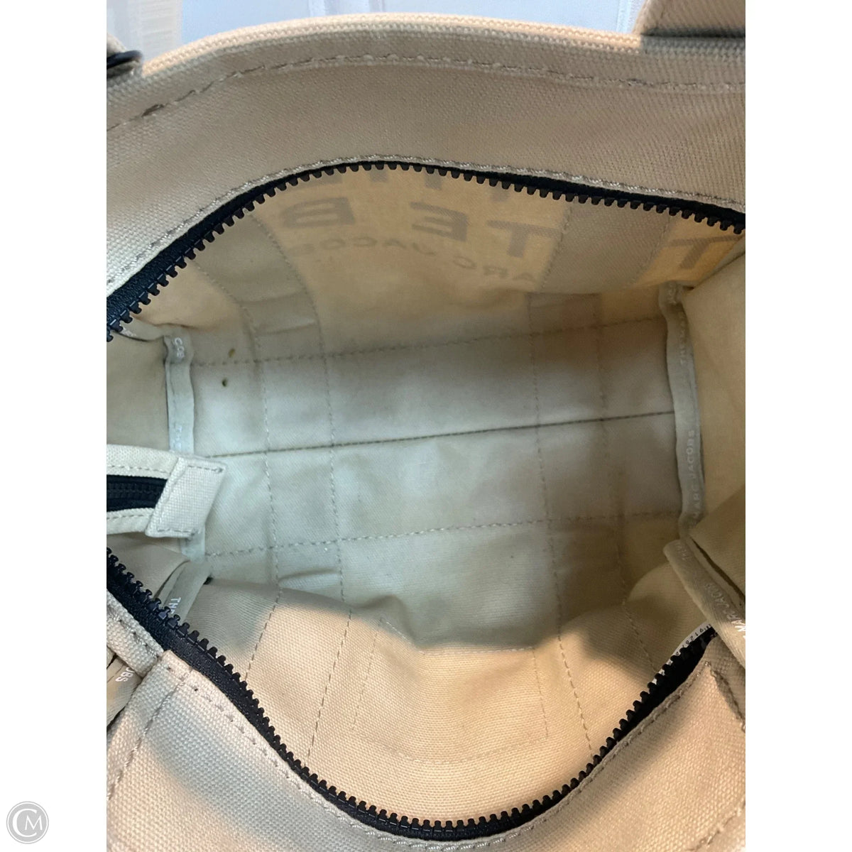 Tote Luxury Designer By Marc Jacobs, Size: Small