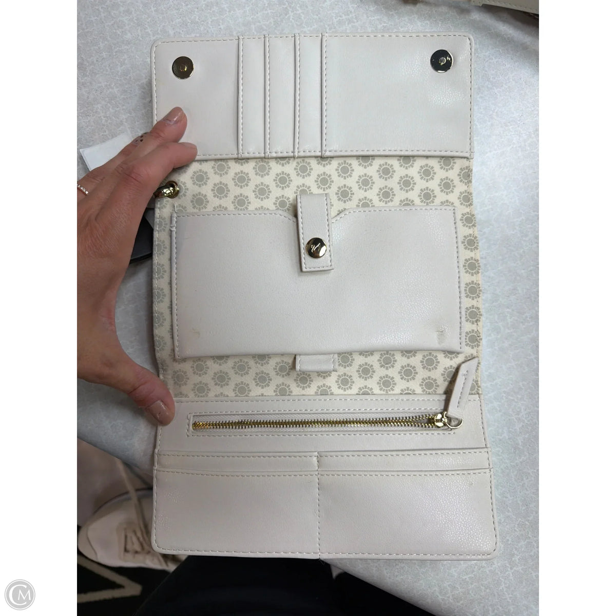 Wallet Designer By Swarovski, Size: Medium