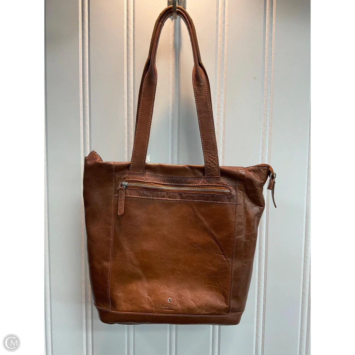 Handbag Leather By Clothes Mentor, Size: Medium