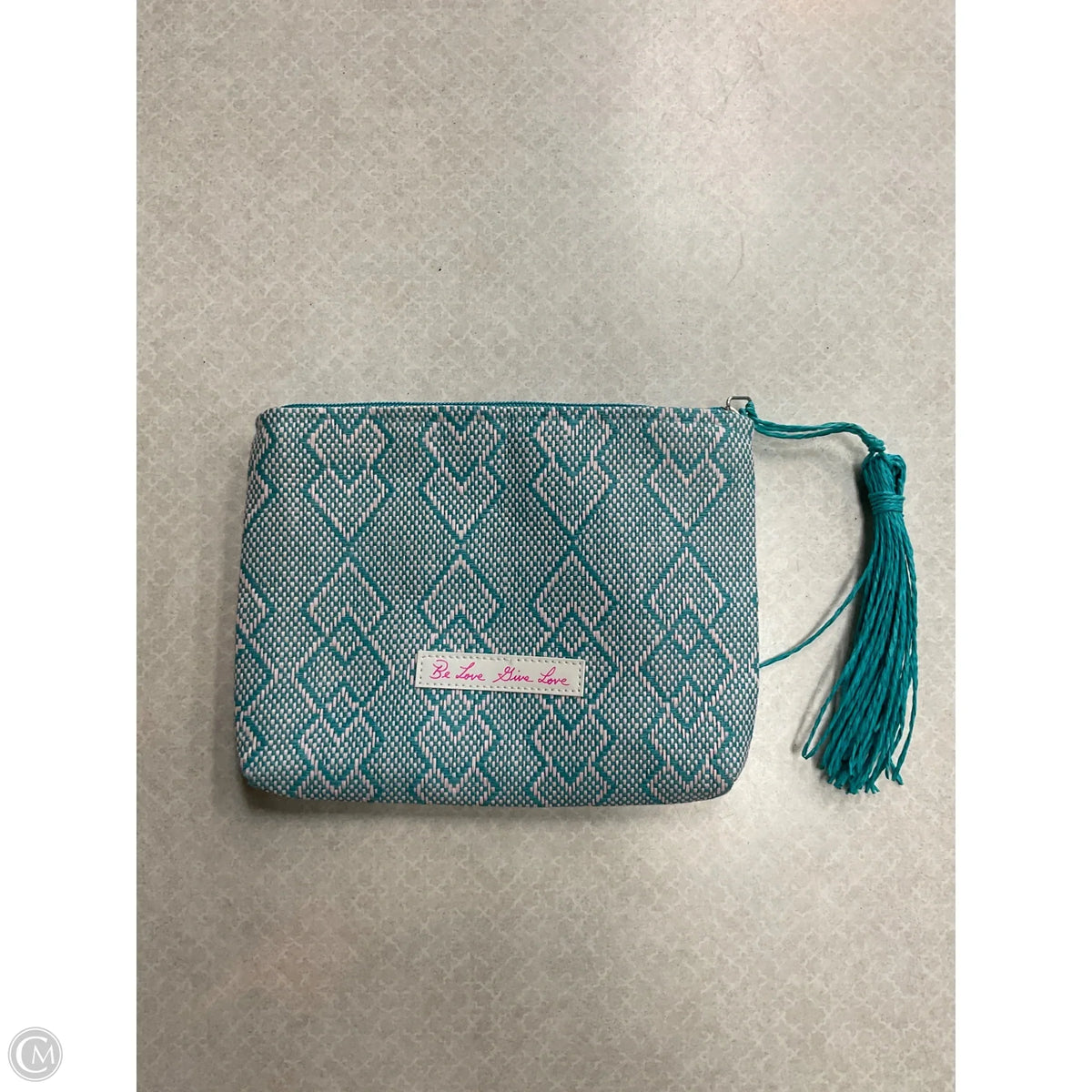 Makeup Bag By Clothes Mentor, Size: Medium