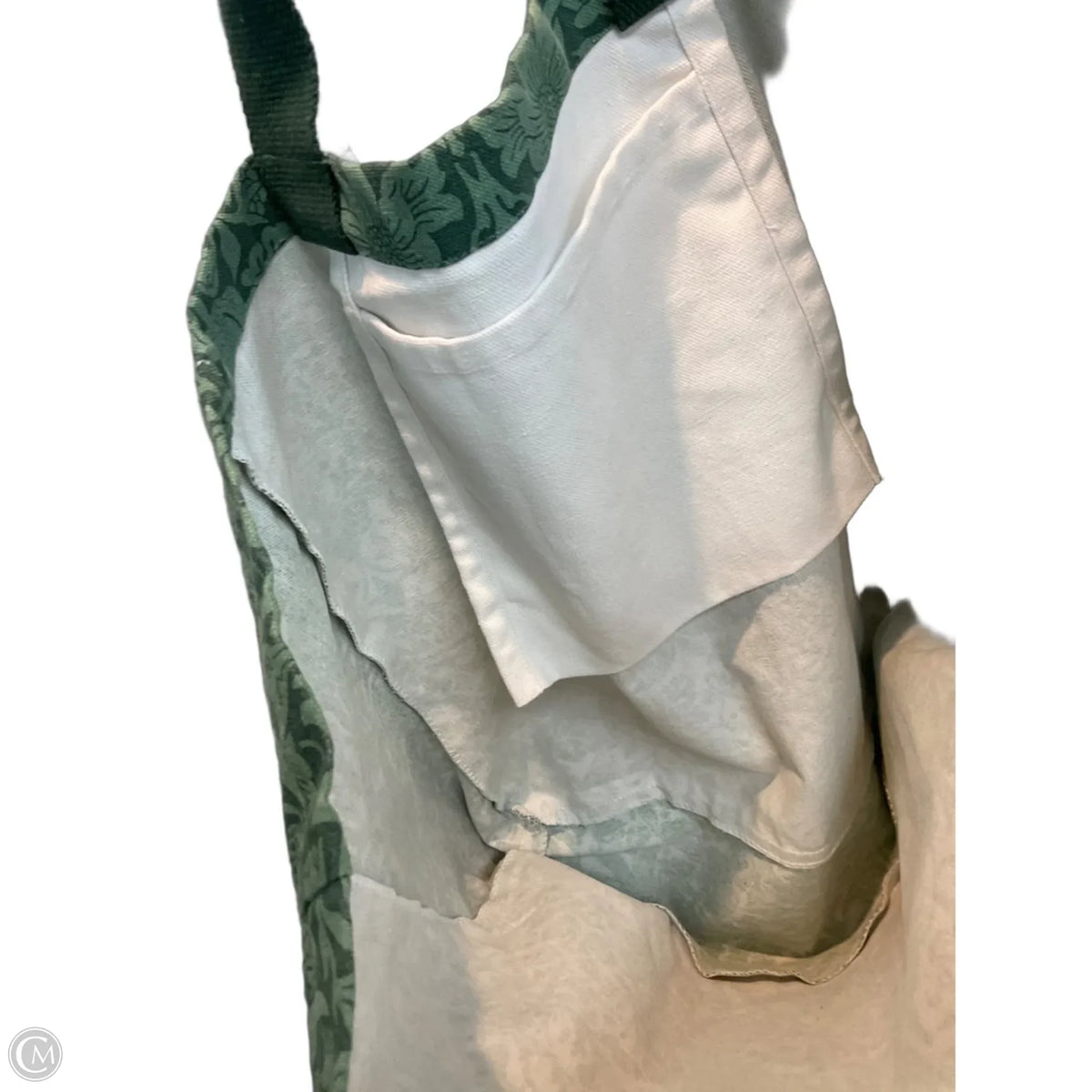 Tote By Clothes Mentor, Size: Medium