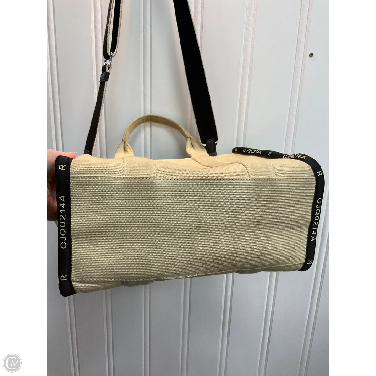 Tote Luxury Designer By Marc Jacobs, Size: Medium