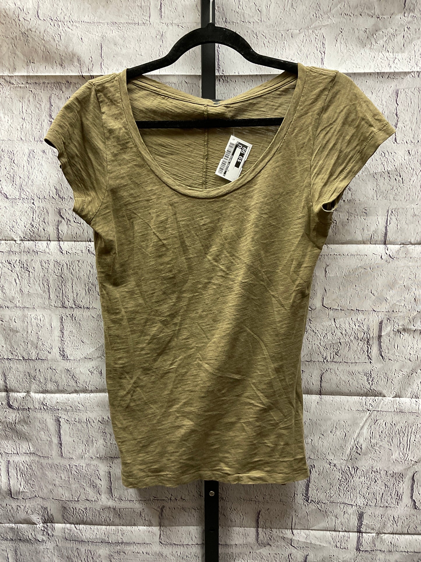 Top Short Sleeve By Clothes Mentor  Size: M