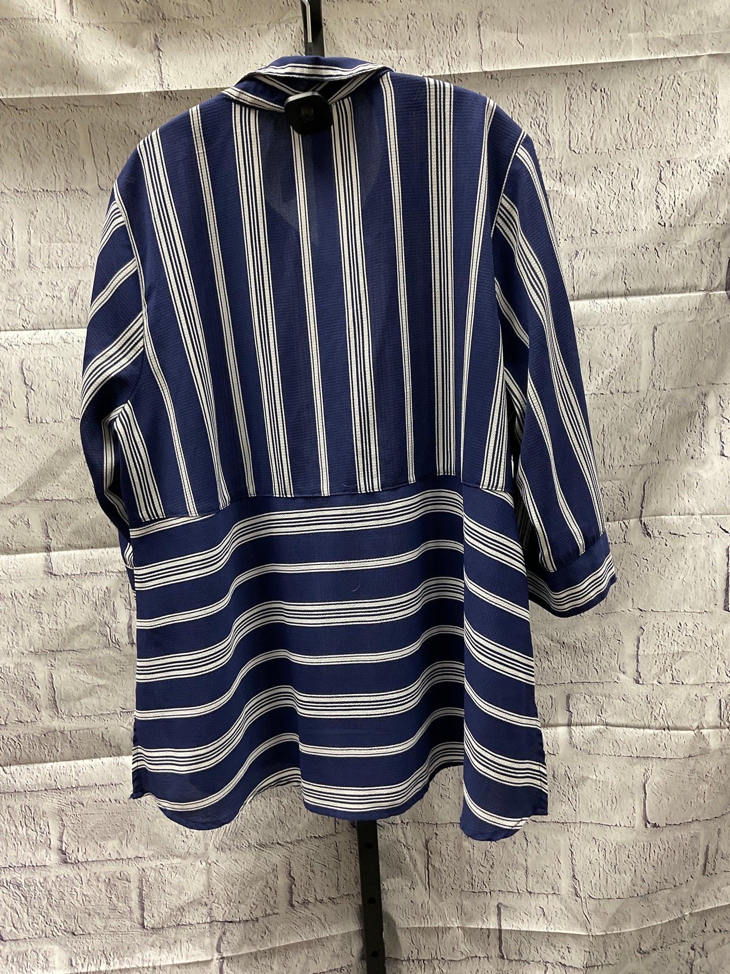 Top Long Sleeve By Notations  Size: 2x