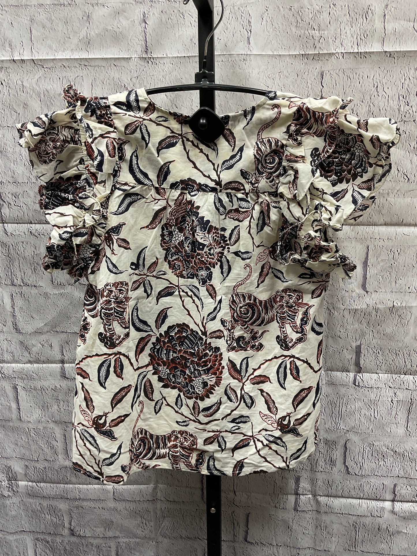 Top Short Sleeve By House Of Harlow  Size: M