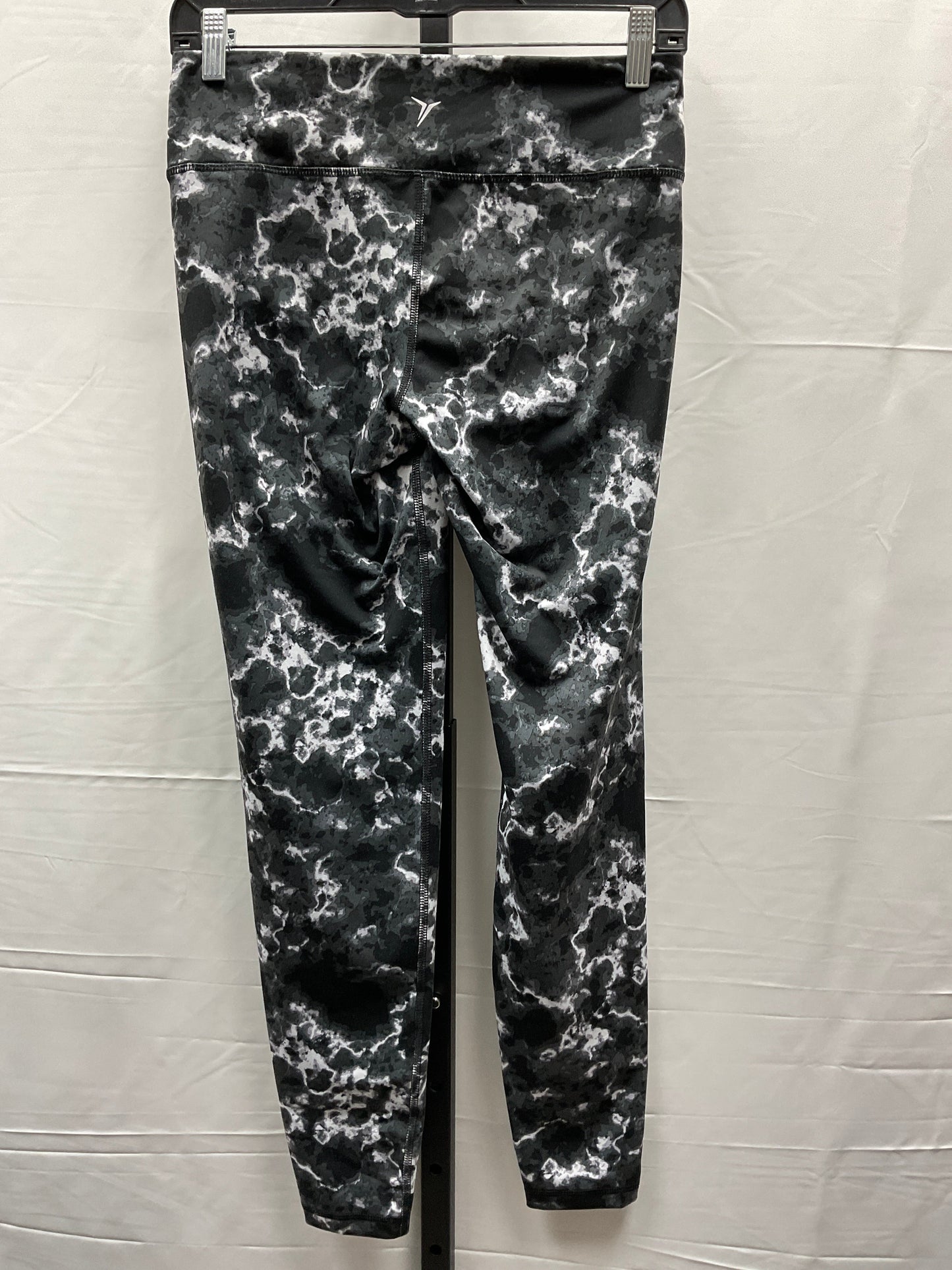 Athletic Leggings By Old Navy  Size: M