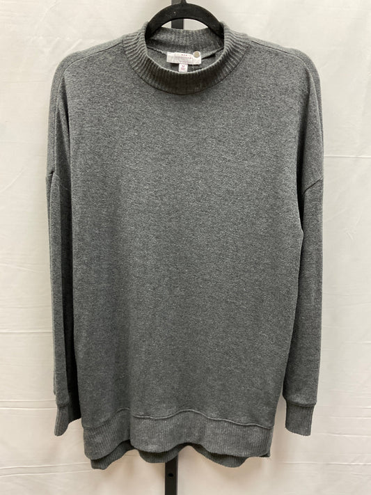 Sweater By New Directions In Grey, Size: M