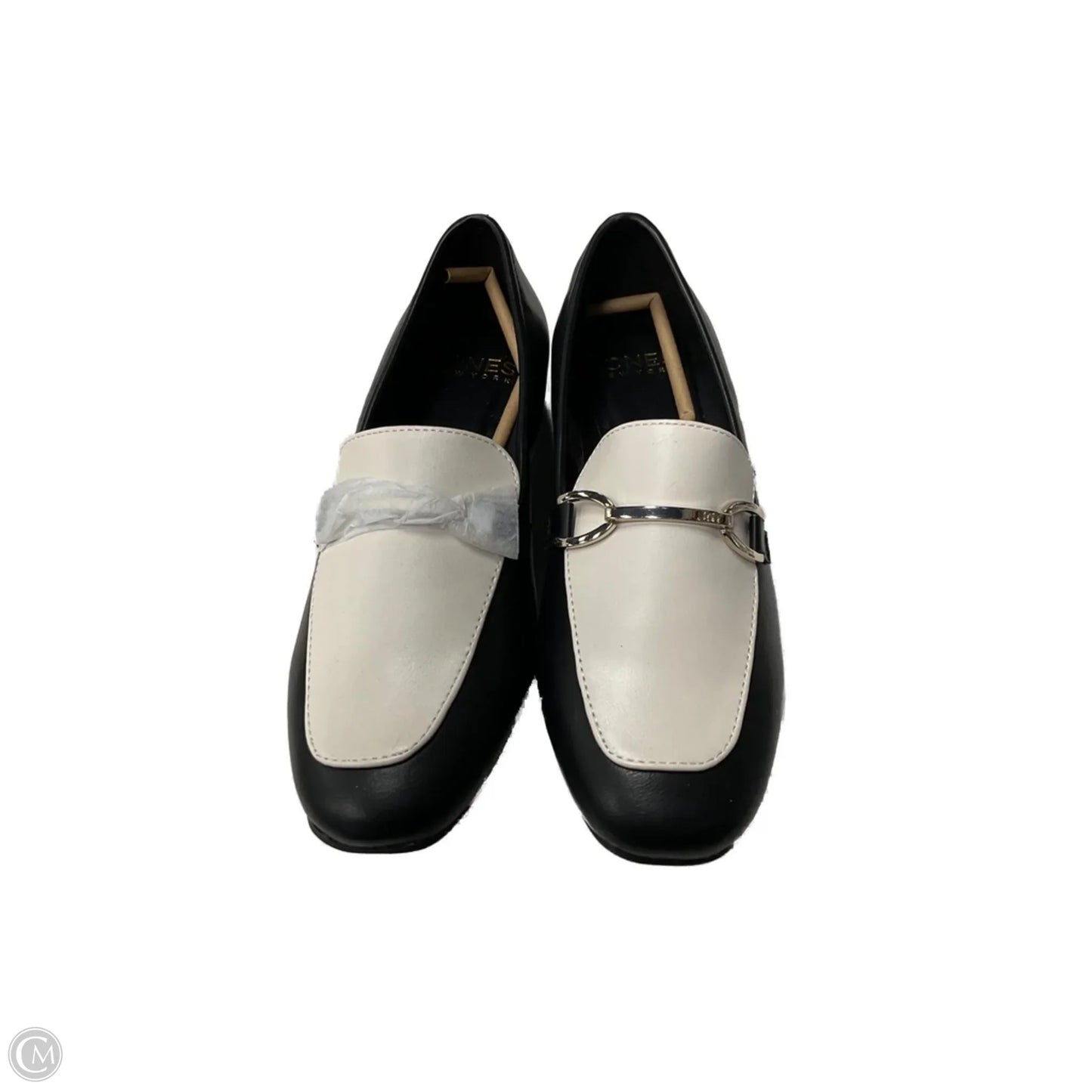 Shoes Flats By Jones New York In Black & White, Size: 6.5