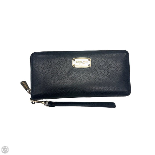 Wristlet Designer By Michael Kors, Size: Medium