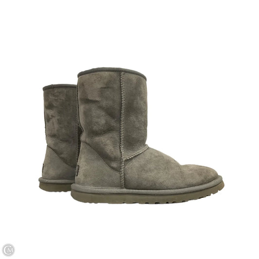 Boots Designer By Ugg In Grey, Size: 8