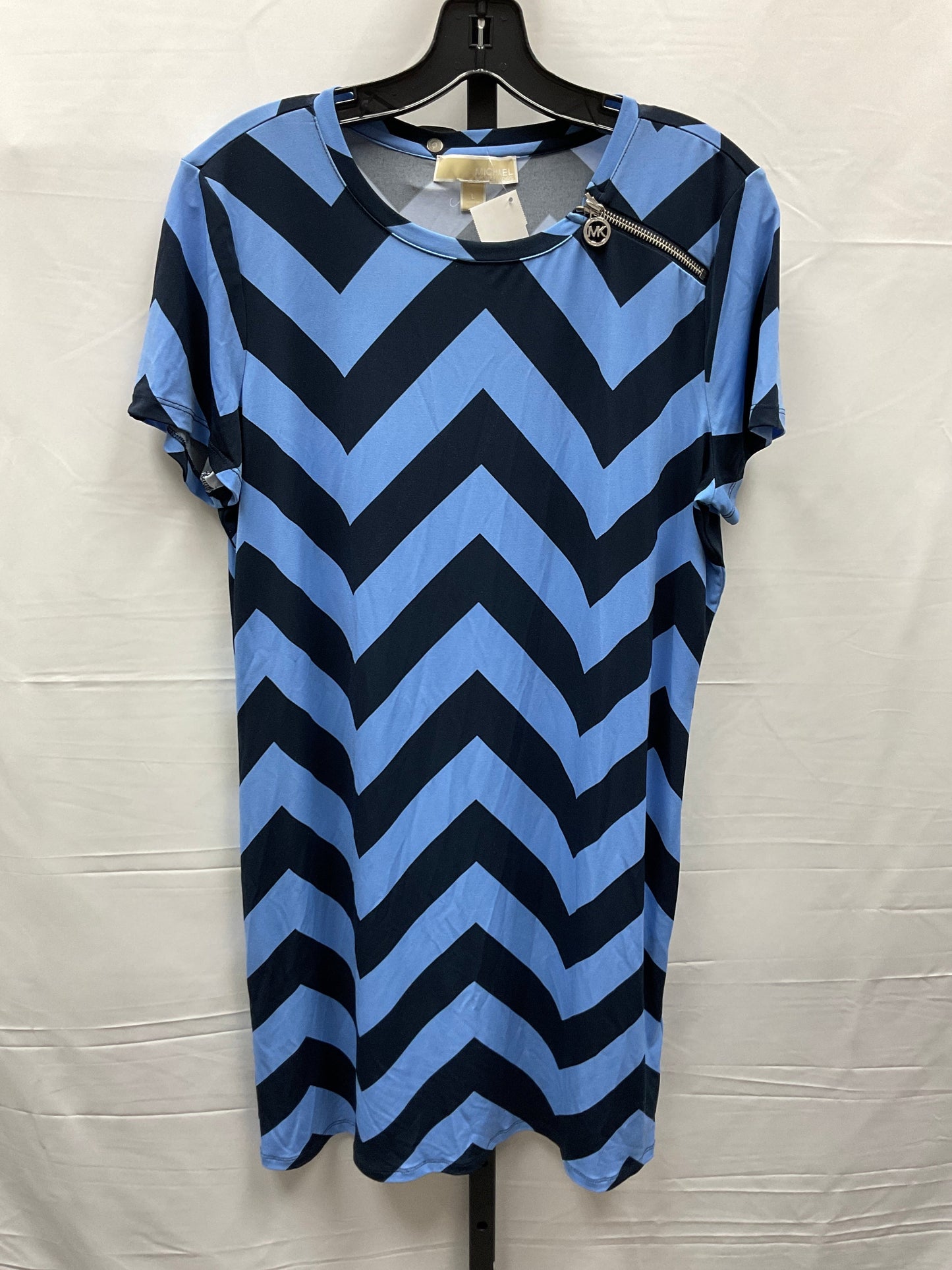 Dress Casual Short By Michael By Michael Kors  Size: L