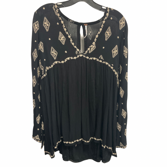 Top Long Sleeve By Free People In Black, Size: S