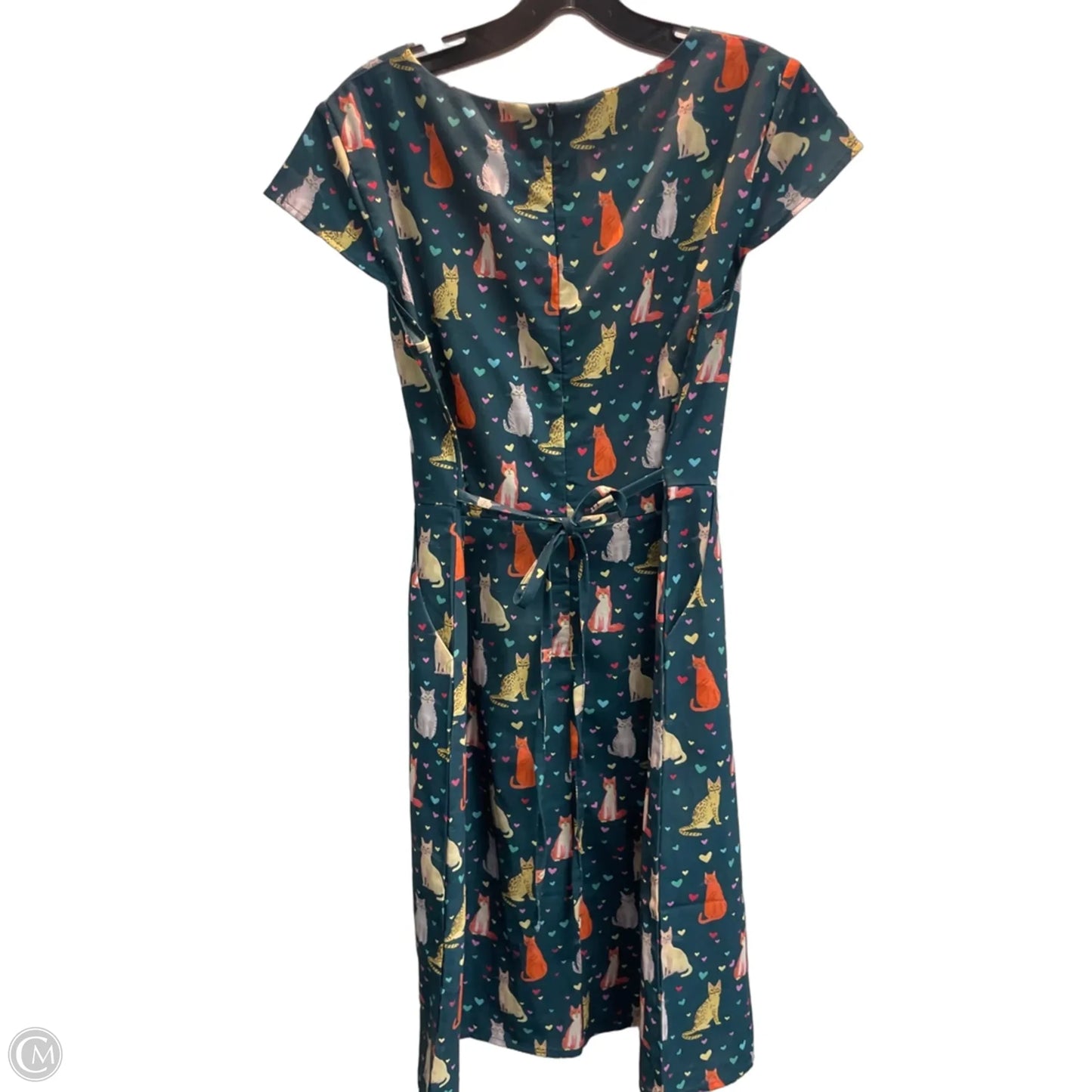 Dress Casual Short By Clothes Mentor In Green, Size: L