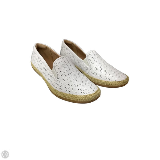 Shoes Flats By Clarks In White, Size: 6.5