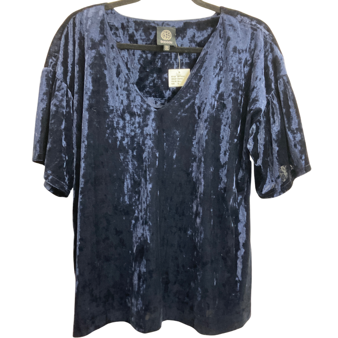 Top Short Sleeve By Bobeau In Navy, Size: Xl