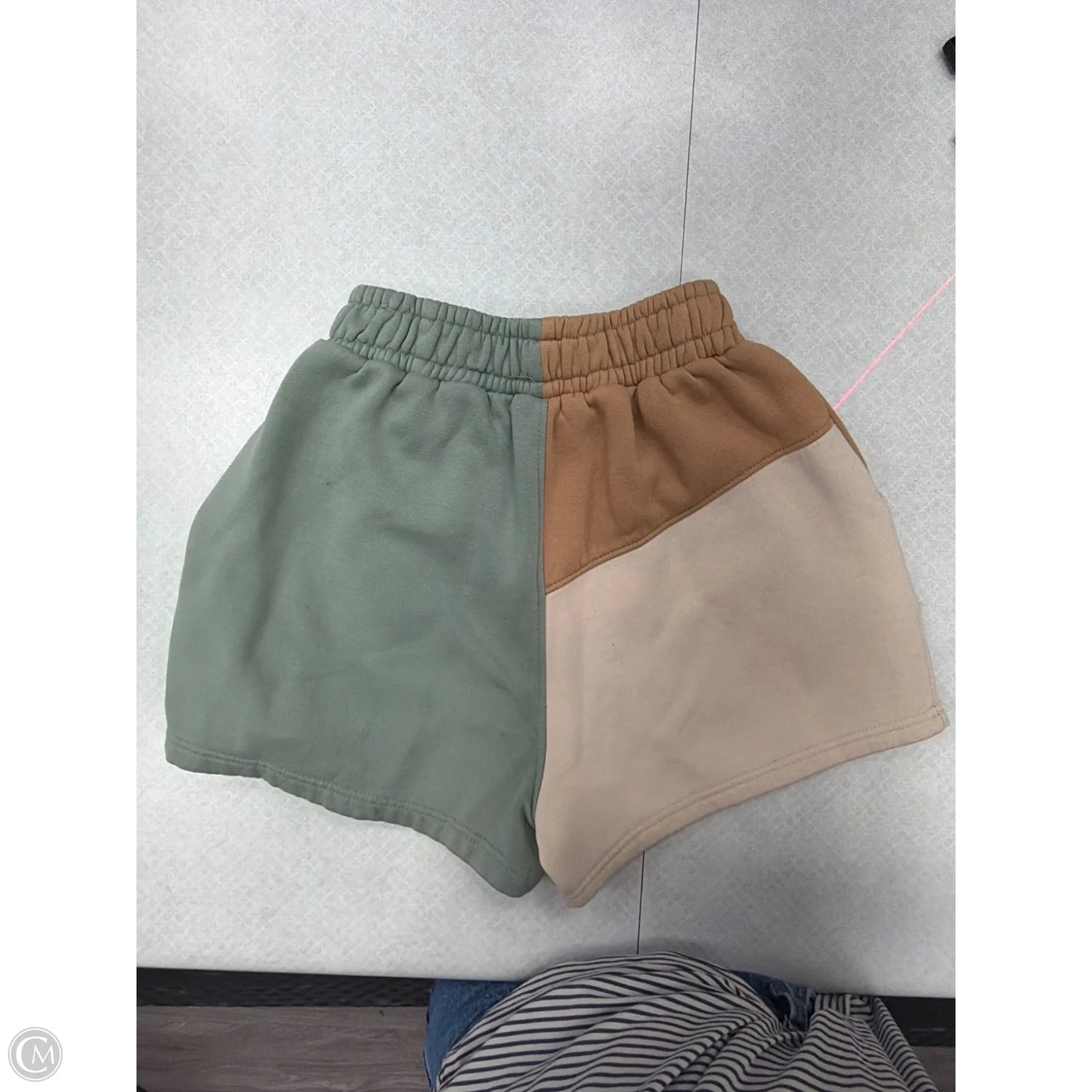 Shorts By Missguided In Tan, Size: 4