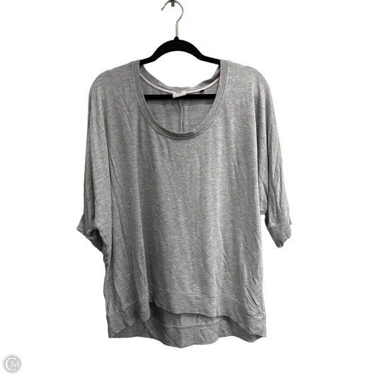 Top Short Sleeve By Cabi In Grey, Size: L