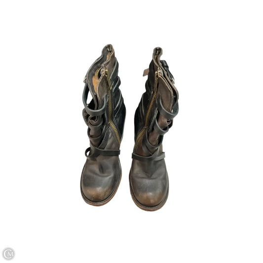 Boots Ankle Heels By Freebird In Brown, Size: 7