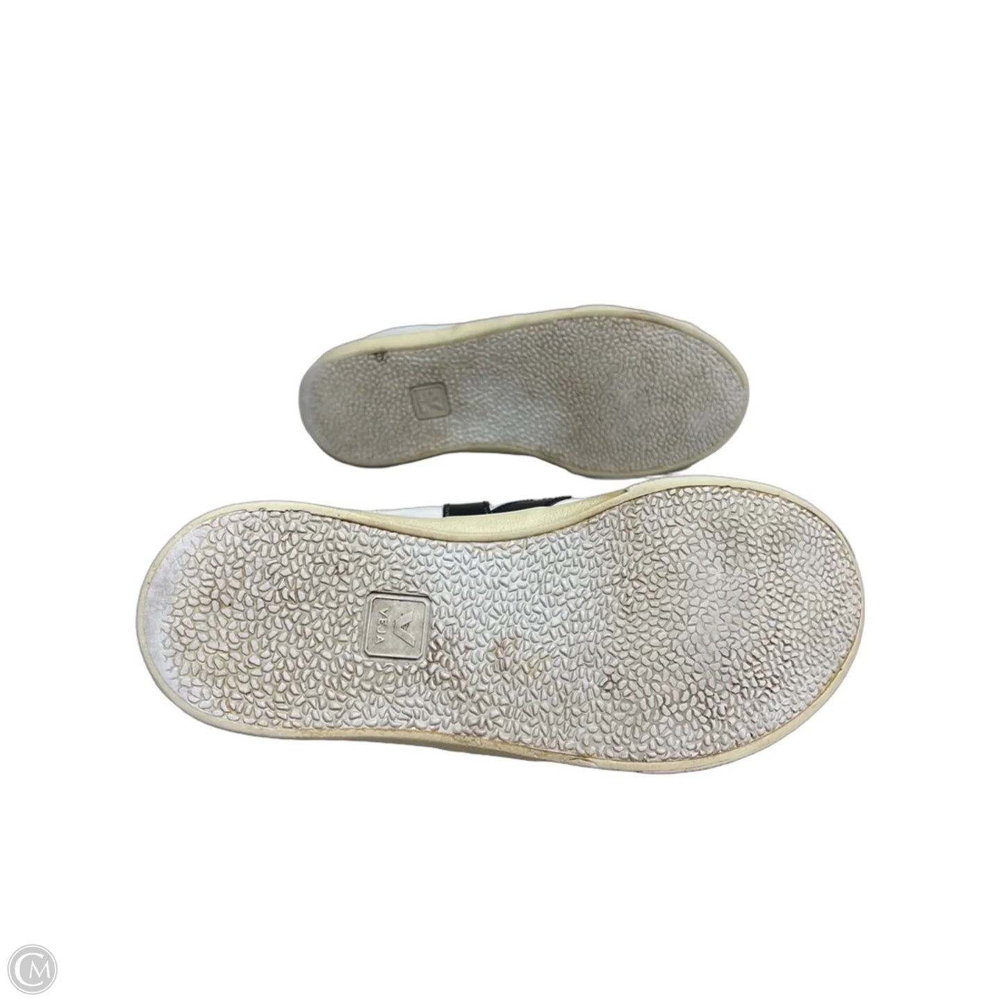 Shoes Athletic By Veja In White, Size: 6