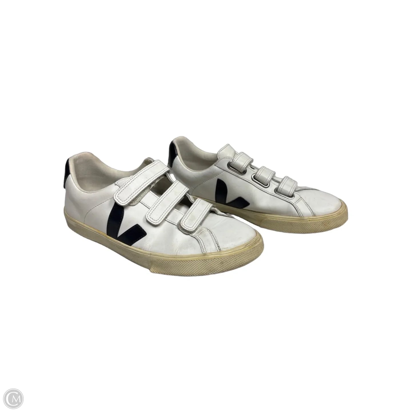 Shoes Athletic By Veja In White, Size: 7