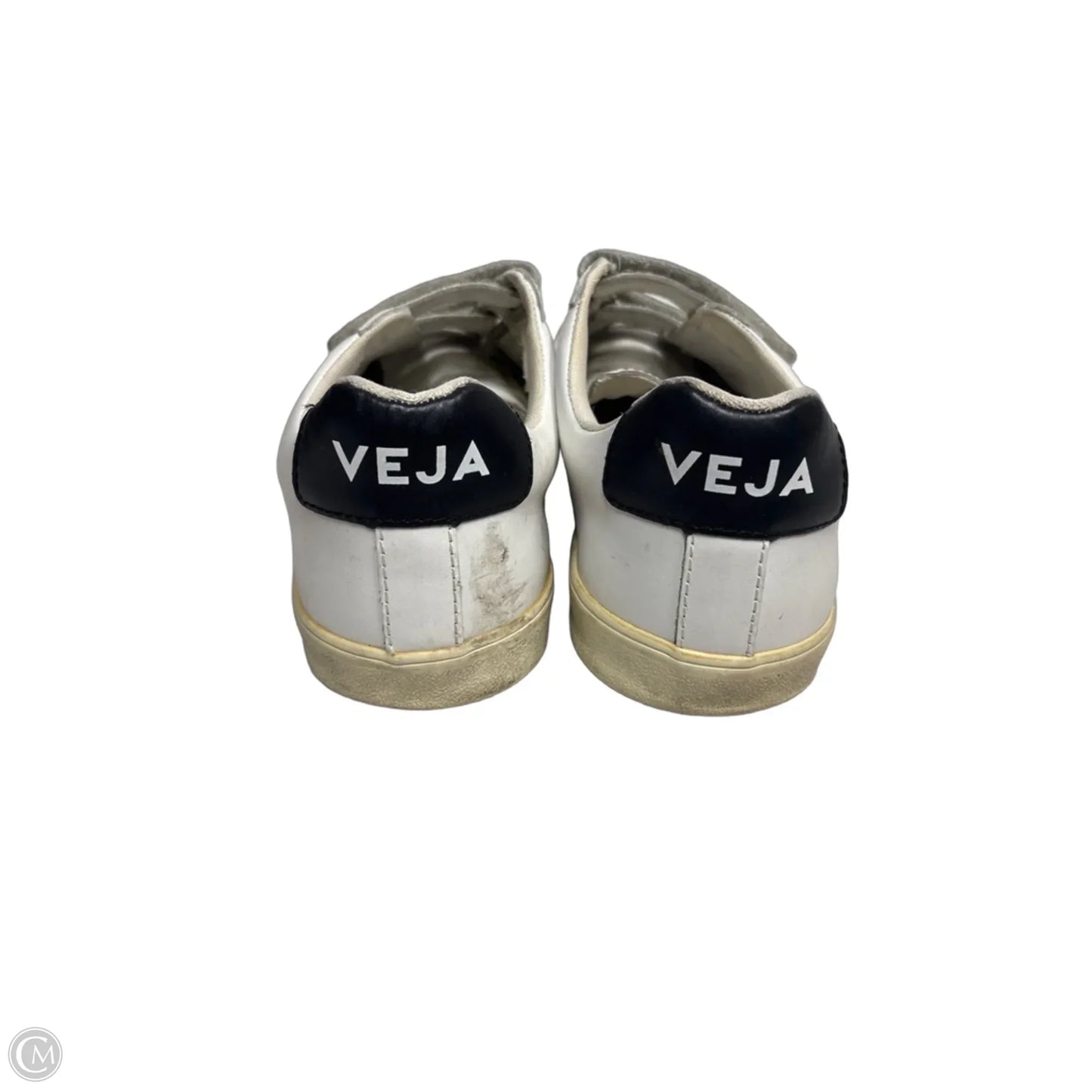 Shoes Athletic By Veja In White, Size: 7