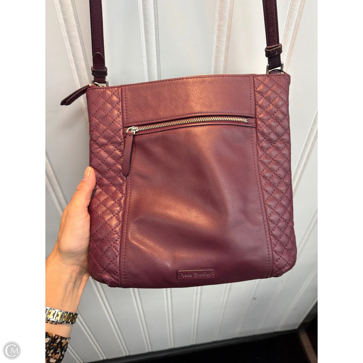 Handbag Leather By Vera Bradley, Size: Medium